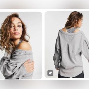 Free People Volume Sleeve Sweater in grey. Women’s size XS
